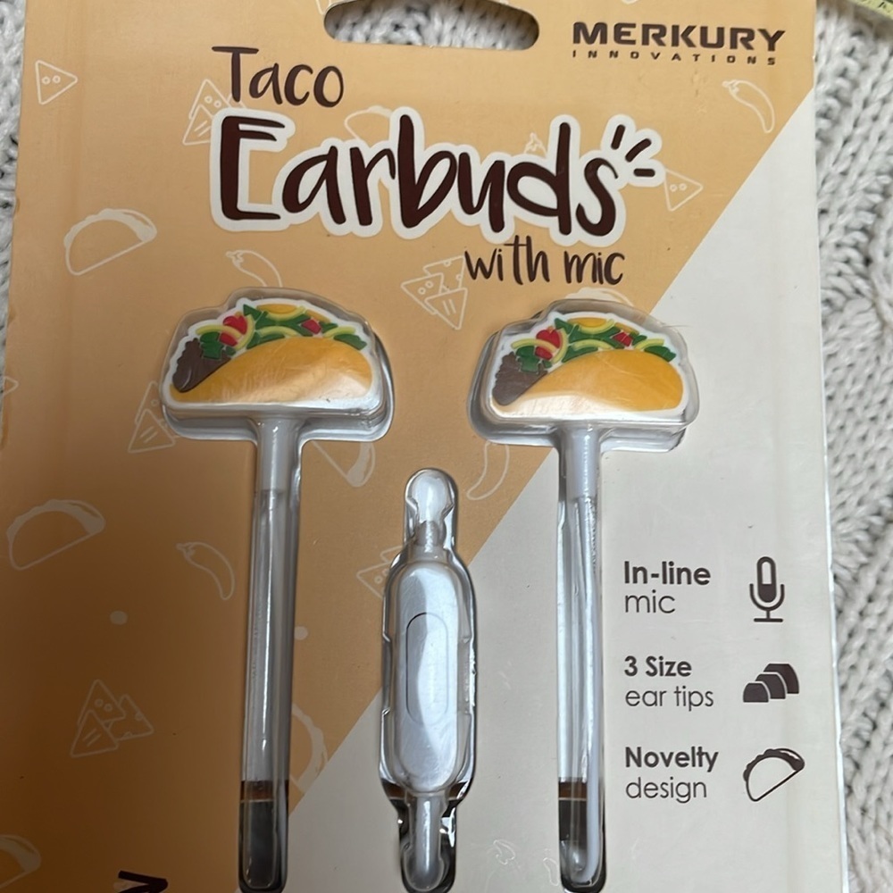 NWT. Taco earbuds with mic. Works with any device w/ 3.5 mm port. Merkury innov.
